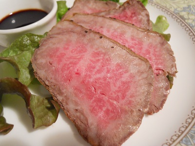 <お祝いに◎>A4ランク広島牛のローストビーフ (バルサミコソース付) 【送料込】