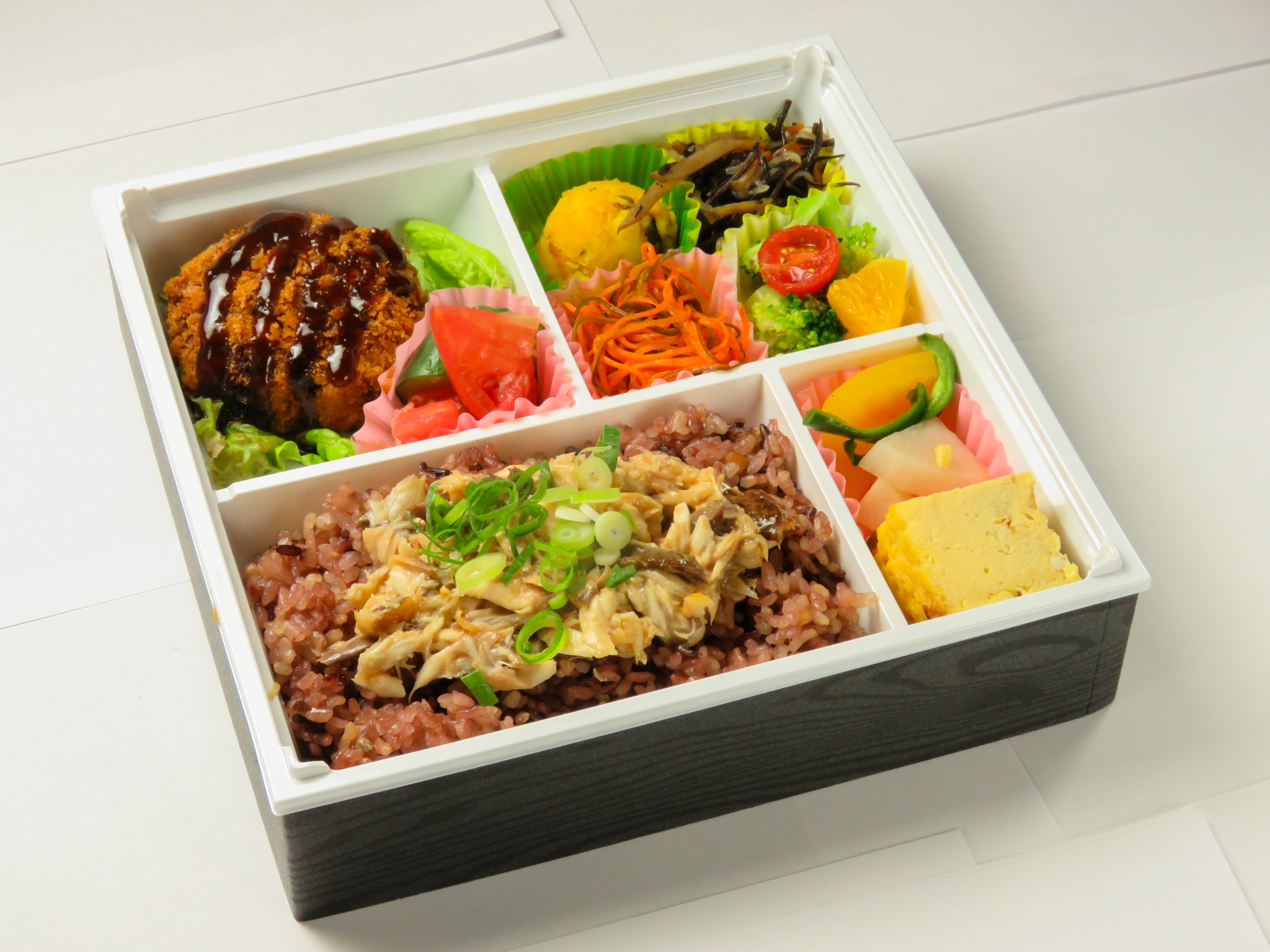 トロ鯖ごま和えヘルシー弁当